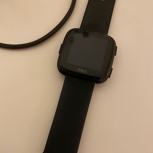 Fitbit Versa 2